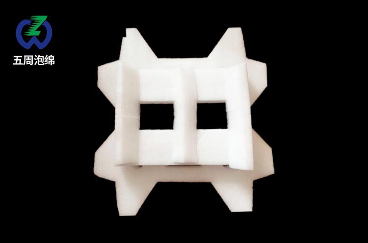 珍珠棉內襯：輕質、保護材料