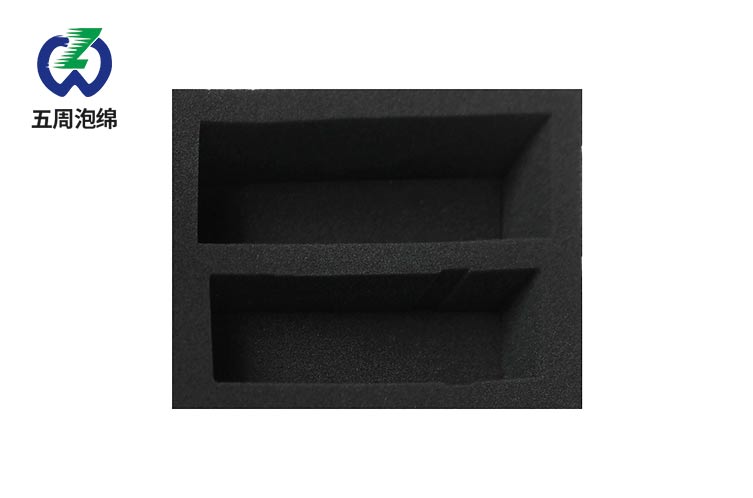 你知道怎么選擇海綿內襯的密度嗎？避免常見選購誤區