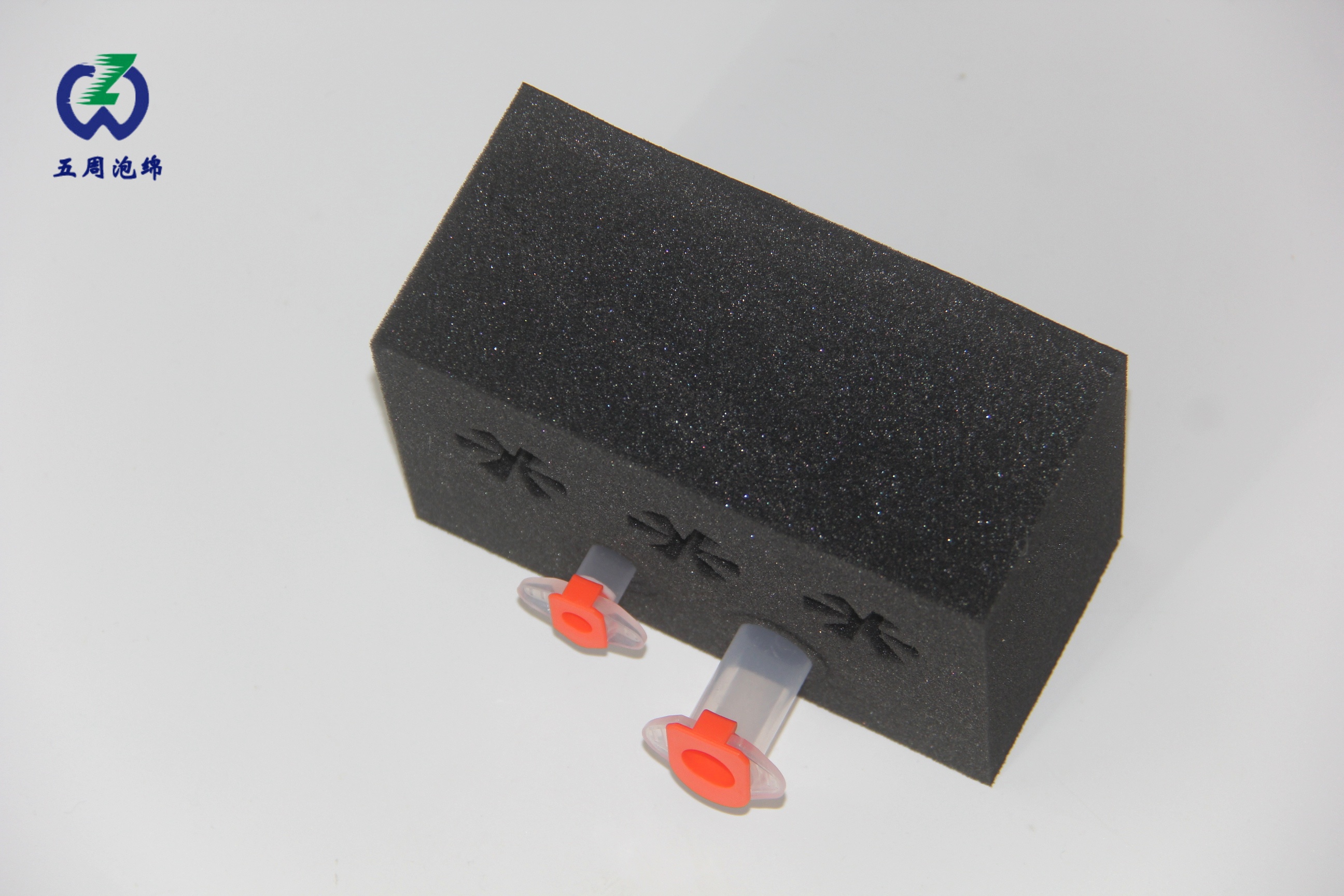 智能智造升級：數字化生產技術如何重塑PU海綿內襯產業 