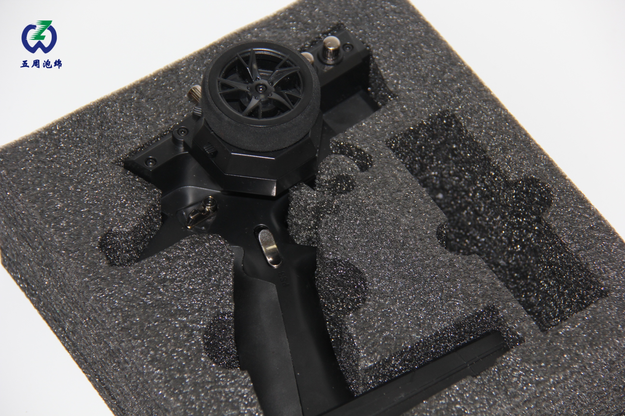 電子電器珍珠棉內(nèi)襯選型指南：3 個(gè)客戶案例教你選對防護(hù)方案