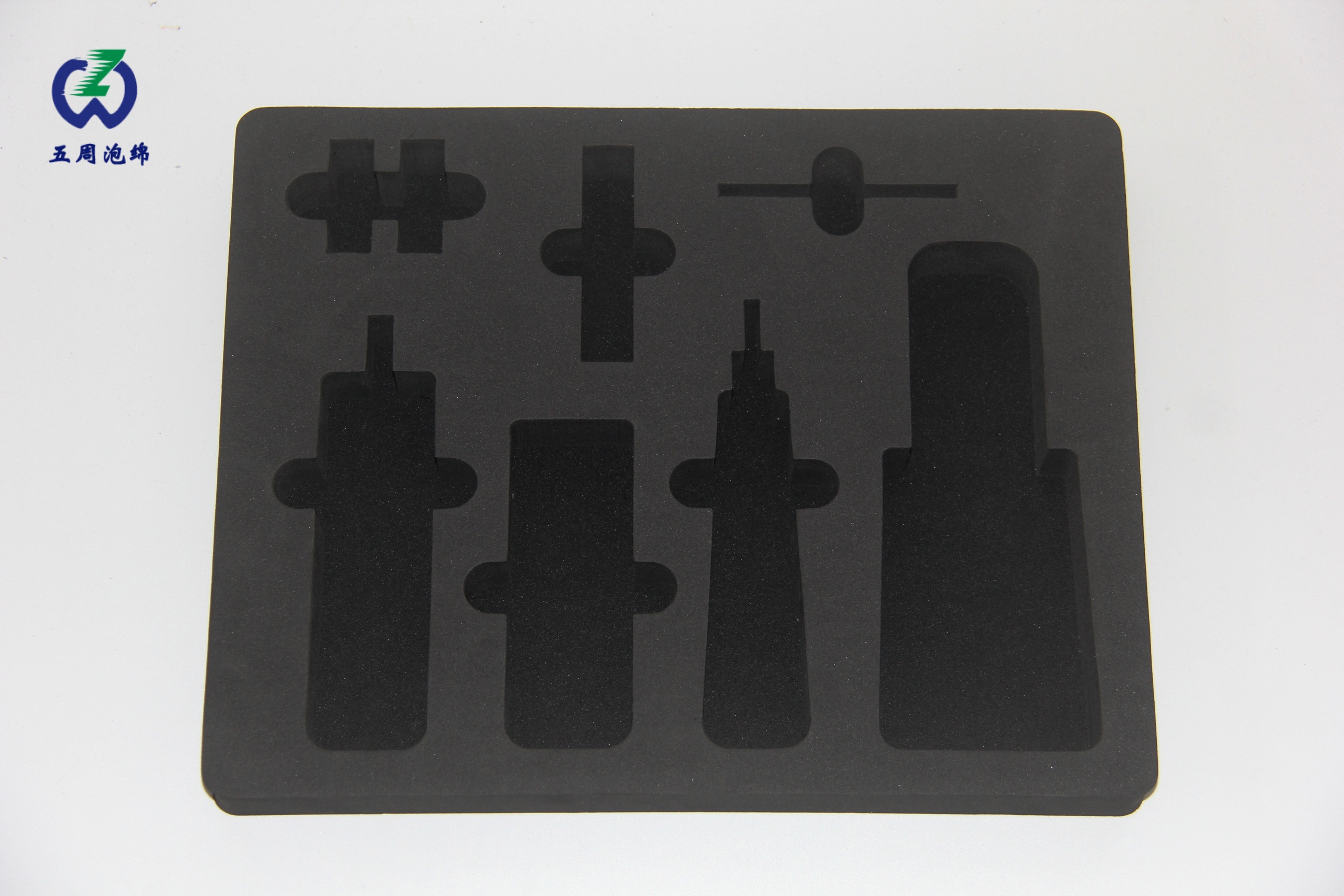 產品與設備雙驅動，五周泡棉的硬核實力